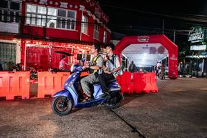 BIB: 
                            <button type="button" onclick="openModal(26462983)" class="btn btn-primary btn-sm float-right btn-popup" data-toggle="modal" data-target=".modal-high-quality">
                        <i class="fas fa-shopping-cart"></i> Add to Cart
                    </button>
                                            <button type="button" onclick="isThisMe(26462983, true)" class="btn btn-success btn-sm float-right btn-popup btn-isme hidden" data-toggle="tooltip" data-placement="bottom" title="นี่คือรูปของคุณใช่ไหม คลิกที่นี่เพื่อเอาเข้าอัลบั้ม">
                        <i class="fas fa-plus"></i> Add to album
                    </button>
                    <button type="button" onclick="isThisMe(26462983, false)" class="btn btn-warning btn-sm float-right btn-popup btn-isnotme hidden">
                        <i class="fas fa-ban"></i> Remove from album
                    </button>